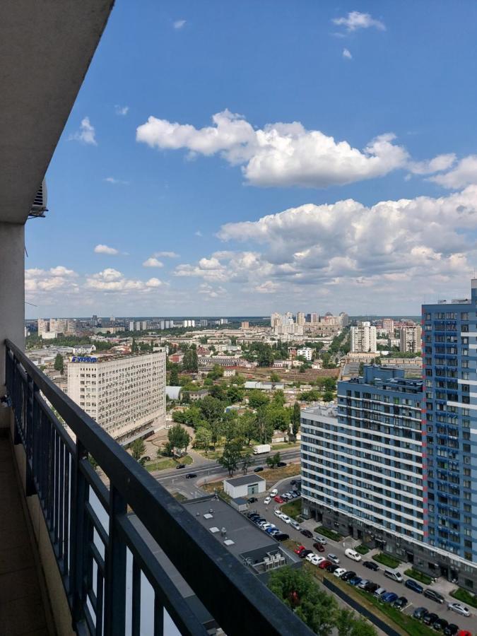 Видові 1К-2К Апартаменти 11,15, 23 Поверхи 키예프 외부 사진